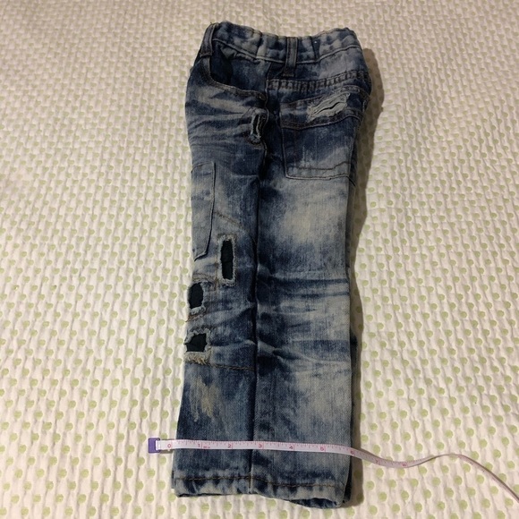 DENIM & RIVETS BOYS SIZE 3T DISTRESSED JEANS - Picture 10 of 13